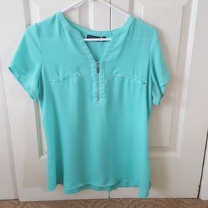 Women's Top